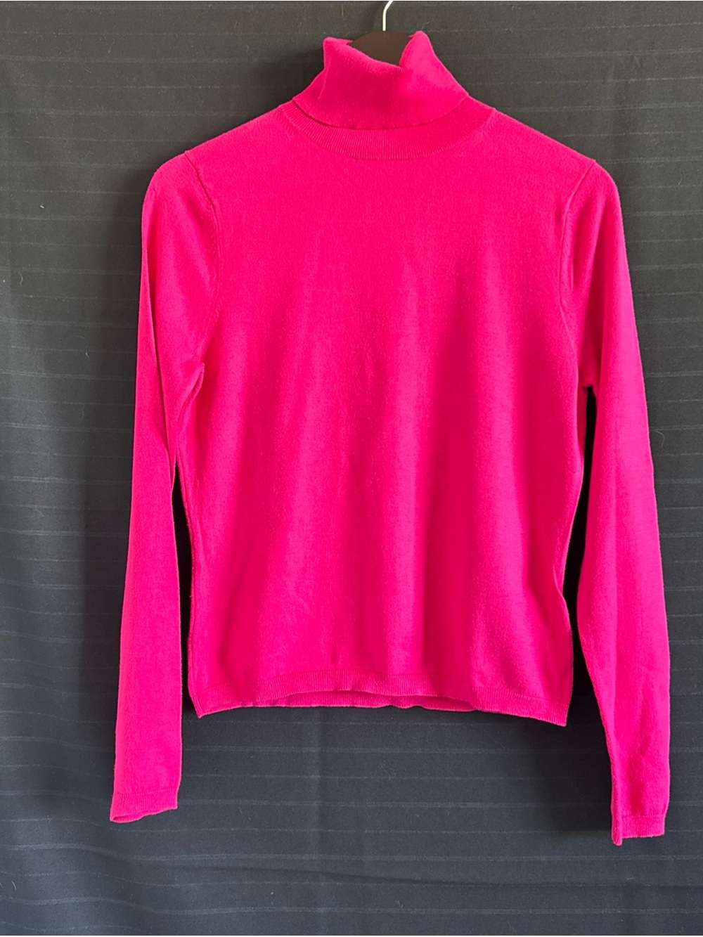 Valerie Stevens Pink Knit Turtleneck Sweater Long Sleeve Small Rayon Poly Blend
